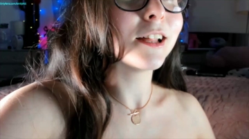 Littlee33 10-09-2021 Cam 